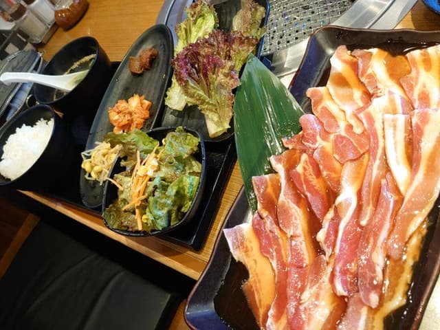焼肉 元気一番 精華町店 - サブ画像1