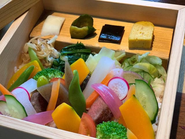 日本料理 山椒郎 - サブ画像1