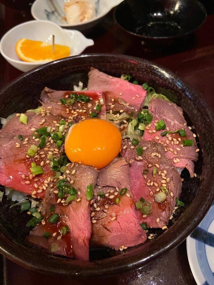 栄町 嘉咲