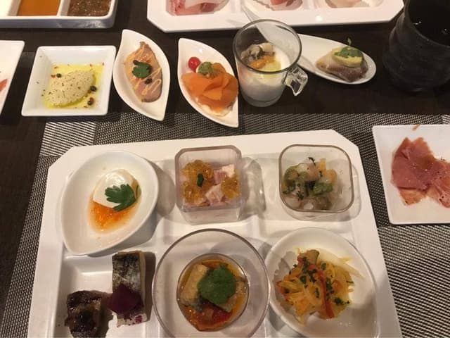 鉄板ビュッフェ ティーダ - サブ画像1