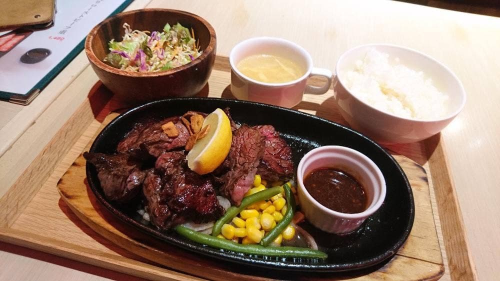 ビッグホーンステーキ LECT広島店