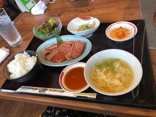 炭火焼肉 萬まる 西条店 - サブ画像3
