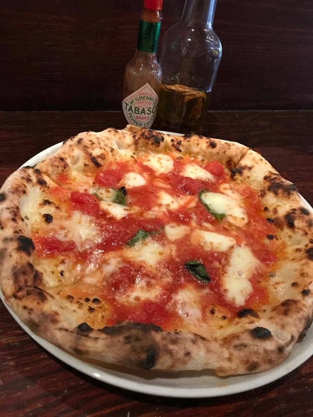 Pizzeria Bella Vita - サブ画像1