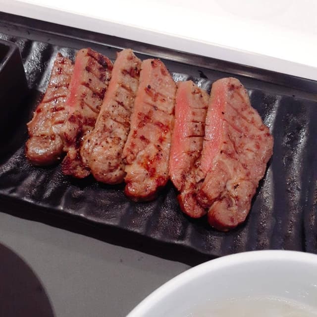 牛タン専門レストラン 冠舌屋 長者原SA下り線 - サブ画像1