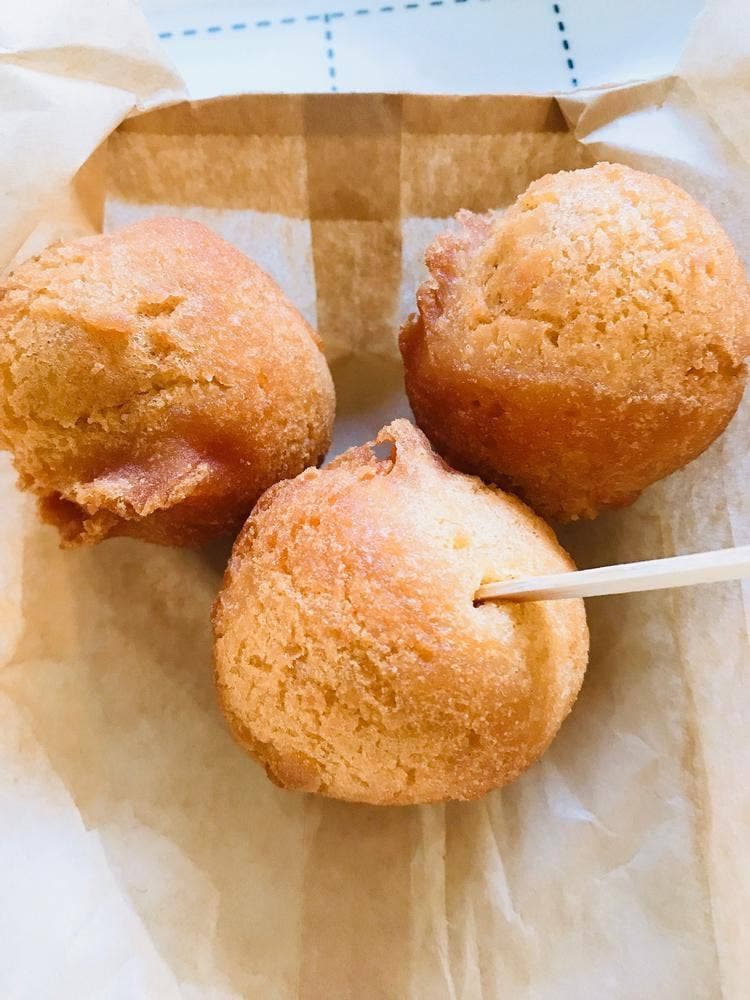 ドーナツスタンド マール