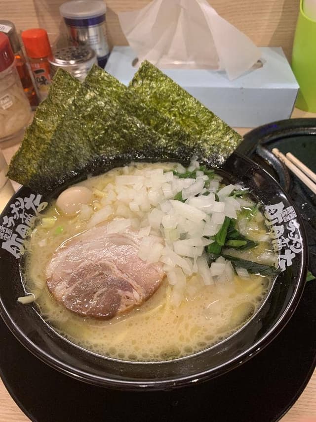 横浜家系ラーメン 町田商店 豊明店 - サブ画像1