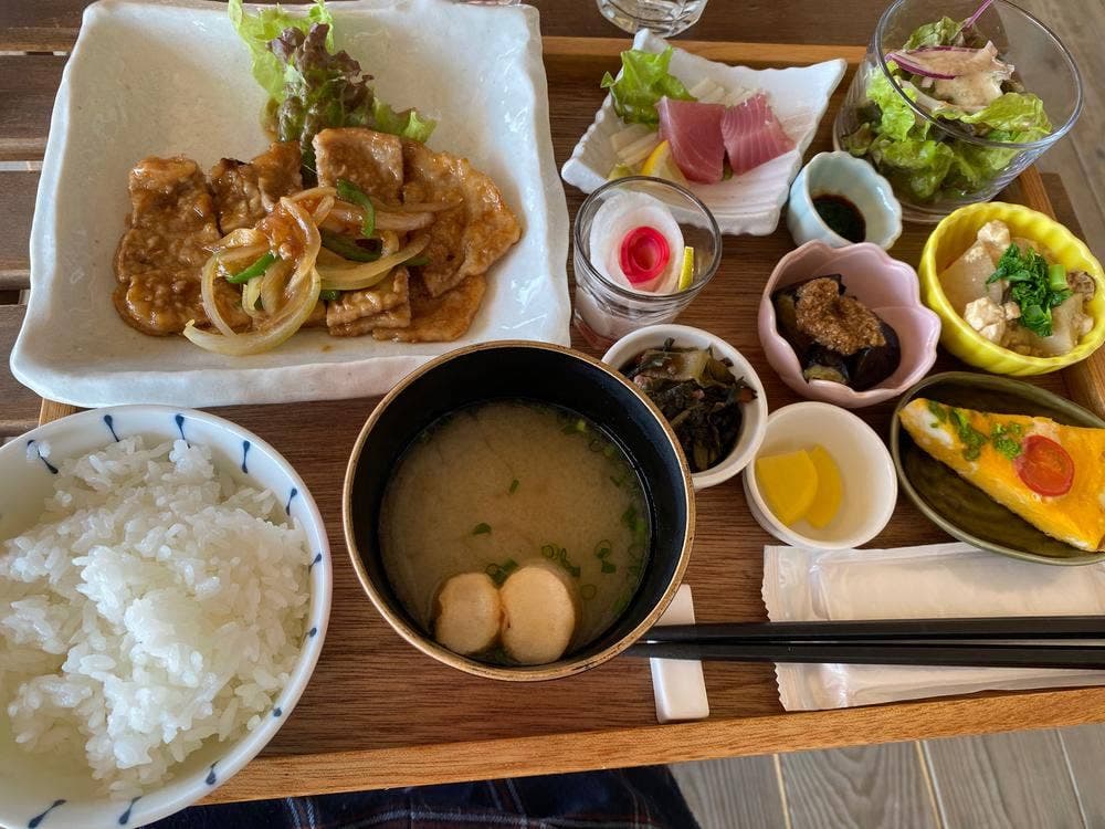 しましま食堂
