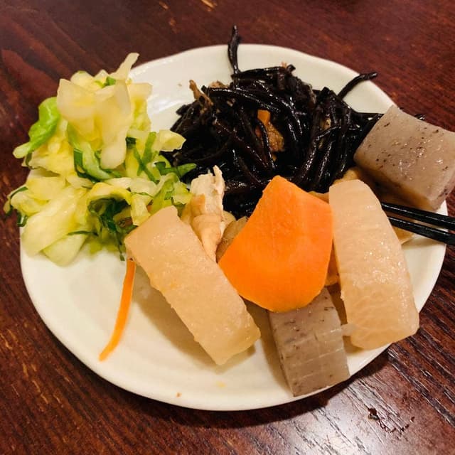 蕎麦・ダイニング・バー 煮物や 艶 - サブ画像3