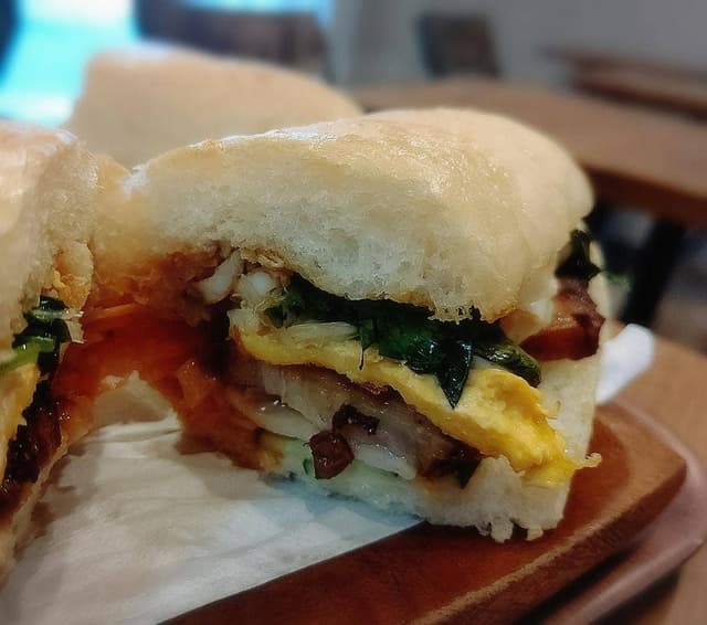 バインミーシンチャオ 神戸店 - サブ画像2