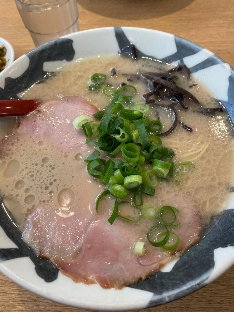 神戸豚骨ラーメン 賀正軒 武庫之荘店
