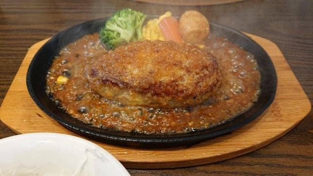 タカサキハンバーグ - サブ画像3