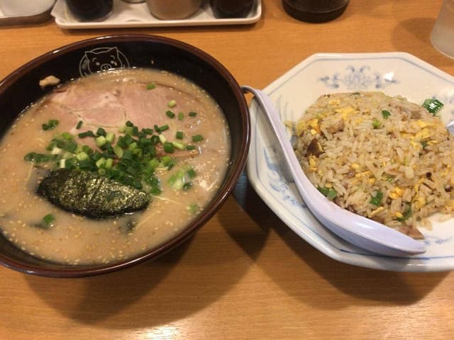 博多ラーメン 長浜や 大森店 - サブ画像1