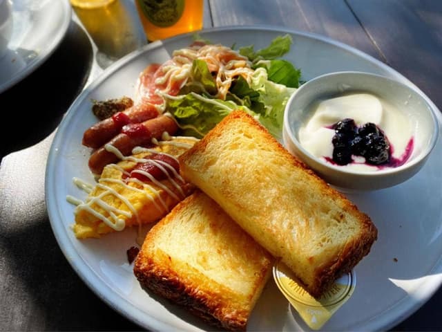 CAFE LA RUCHE カフェラリューシュ - サブ画像1