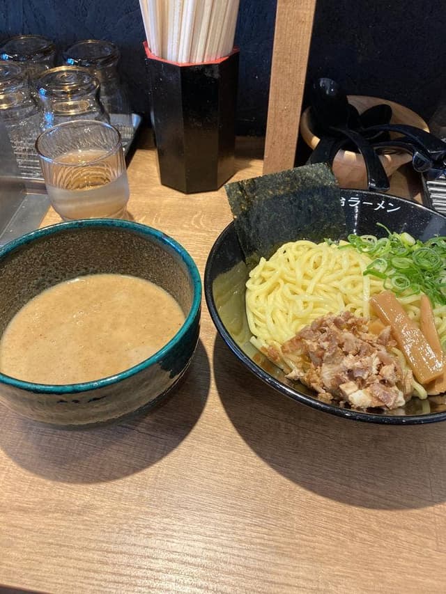 元祖博多中洲屋台ラーメン 一竜 御茶ノ水北口店 - サブ画像3