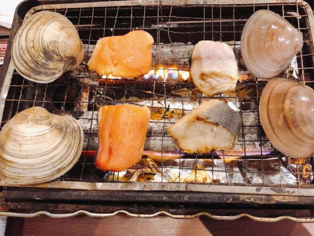 海鮮浜焼き 漁火西八丁目店 - サブ画像1