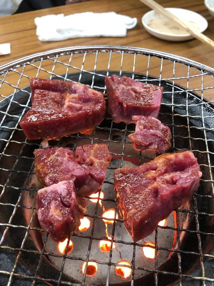 焼肉つるや 本店