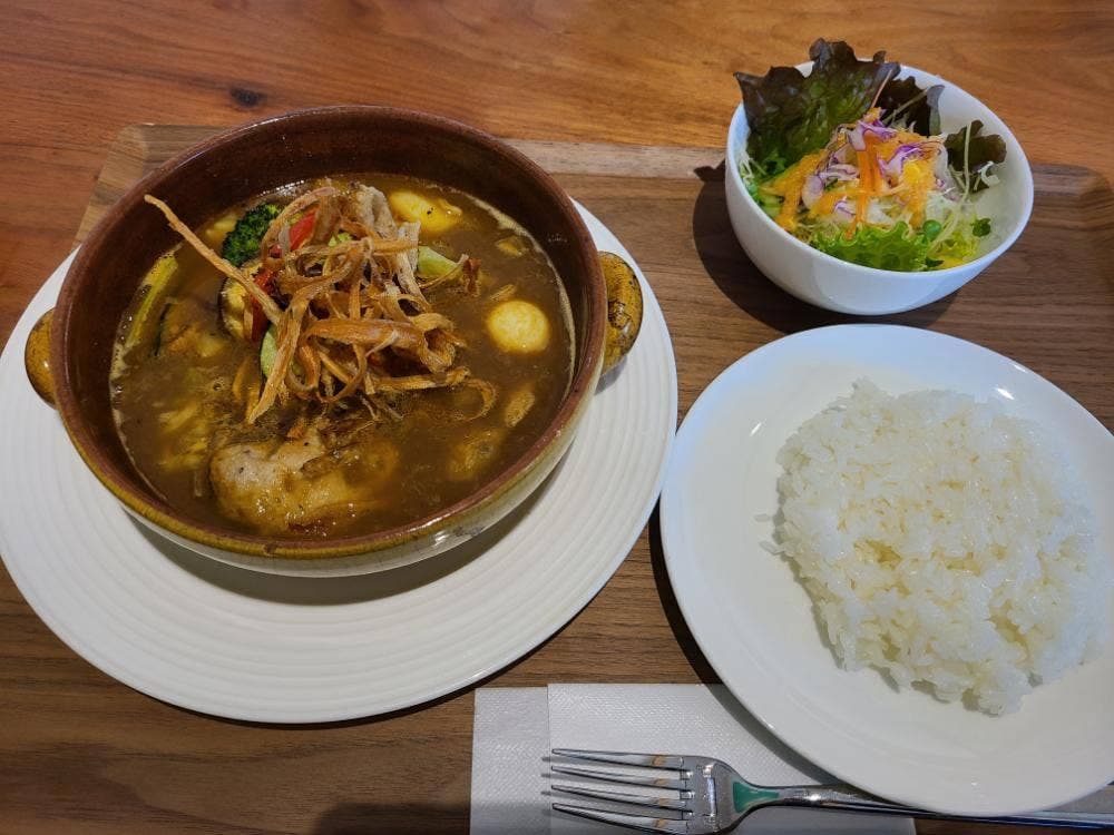 ノキシタカフェ オリーブの小路