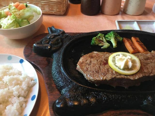ステーキハウスmomo成田ニュータウン店 - サブ画像1