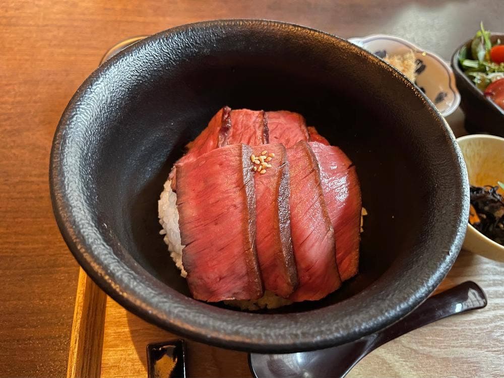 御曹司 松六家