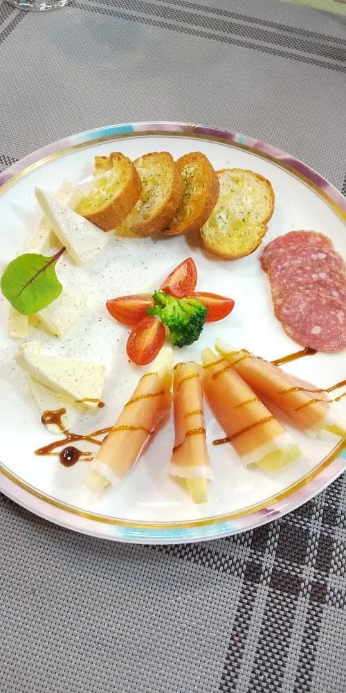 洋風料理&焼鳥らんなー