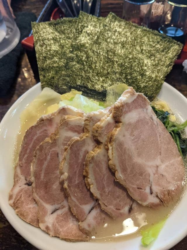 横浜ラーメン 弐七家 白根本店 - サブ画像1