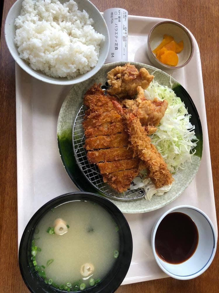 華さん食堂 片野店