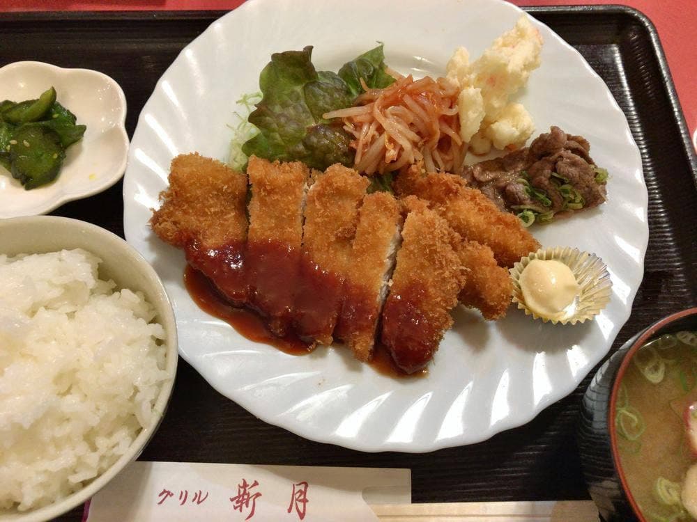 新月