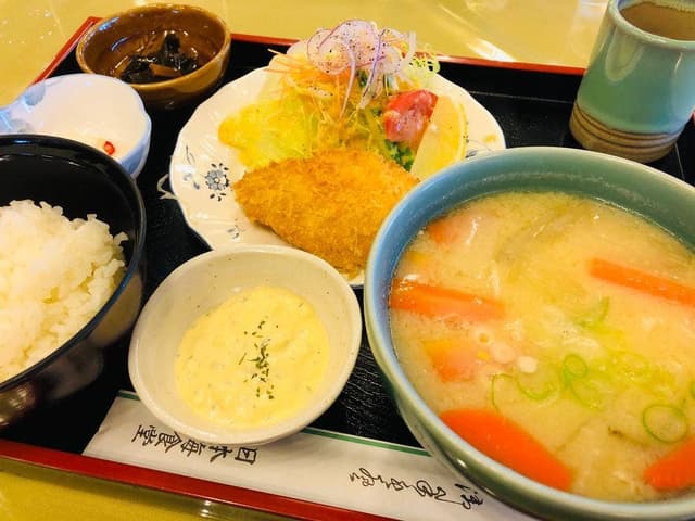 片山津ゴルフ倶楽部日本海コース レストラン - サブ画像1