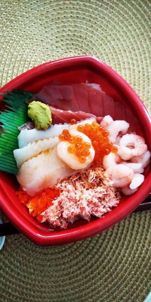 丼丸 名東水産 八前店