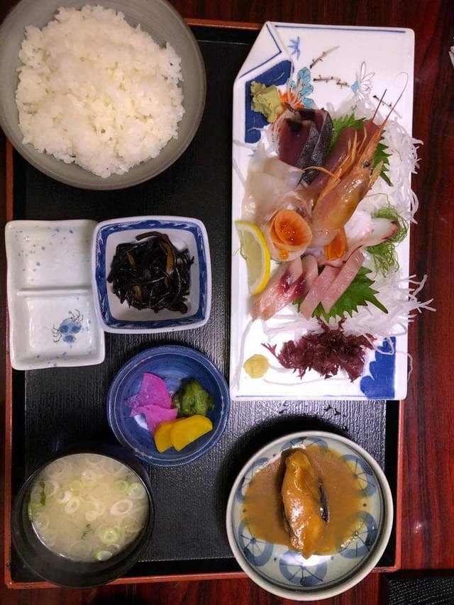 磯料理 朴亭 - サブ画像3