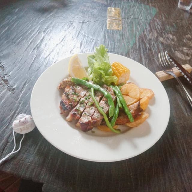 カフェ・ラ・ファミーユ - サブ画像1