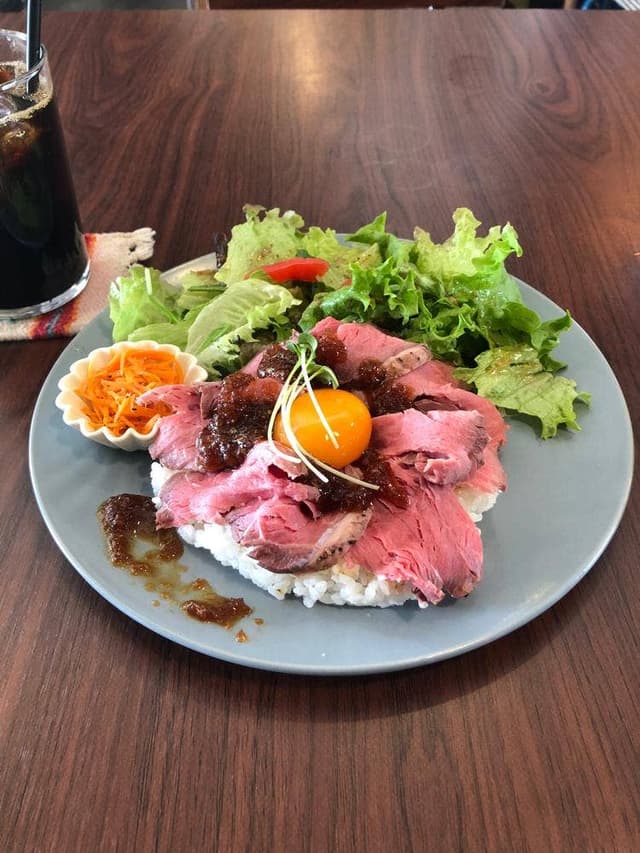 Meet Up Under The Tree - サブ画像3