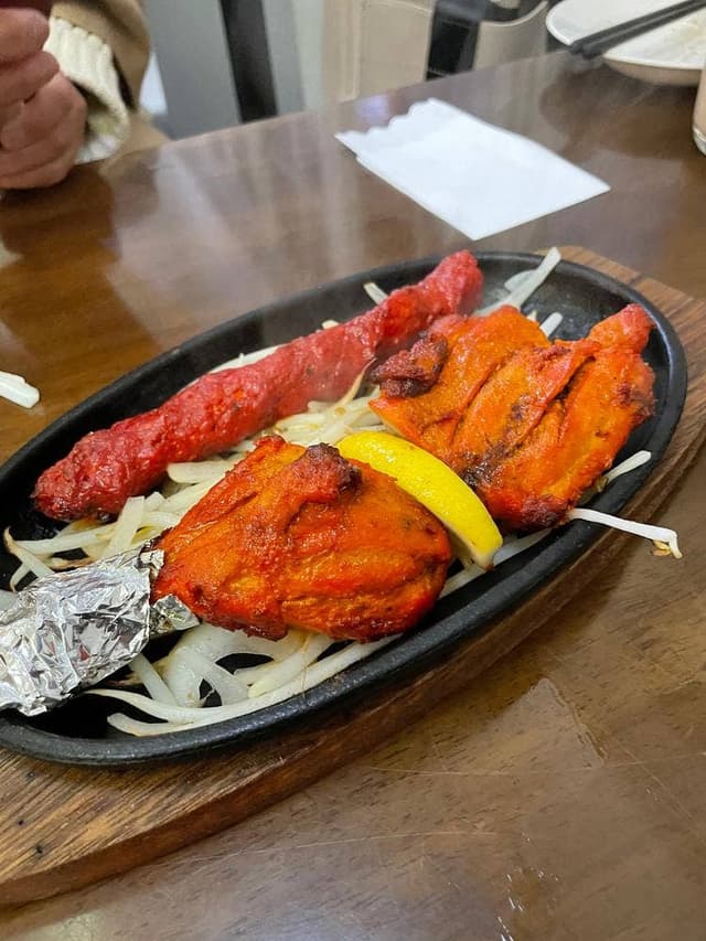 インドカレー ツルシ 瑞穂店 - サブ画像1