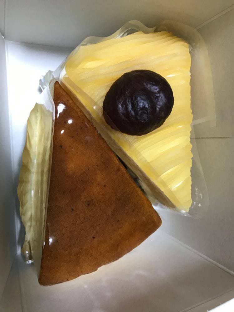 ケーキのお店 シャン・ド・フルール