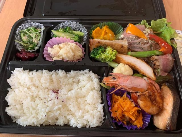 洋食堂 なか田 - サブ画像1
