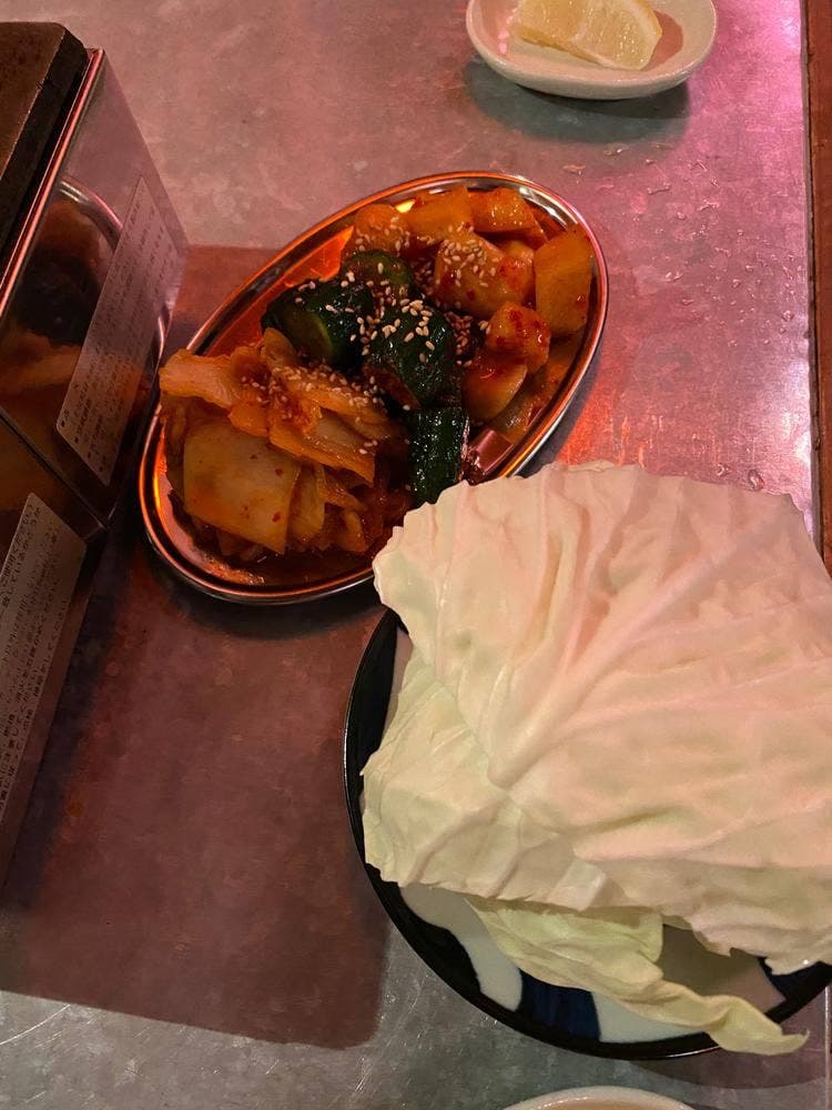 ホルモンカモメ 南島店