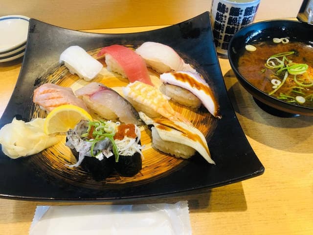 魚河岸のすしえびす三宮東店 - サブ画像2