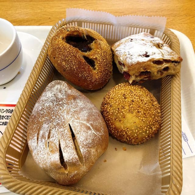 VIE DE FRANCE 青砥店 - サブ画像3