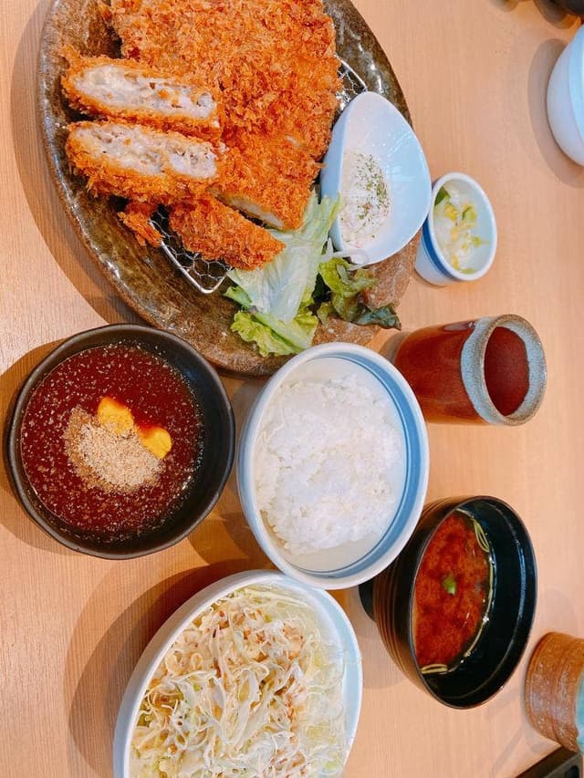 かつはな亭 大宮御蔵店 - サブ画像3