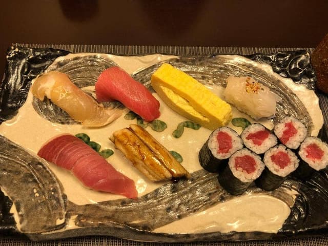 寿司割烹松岡 - サブ画像1