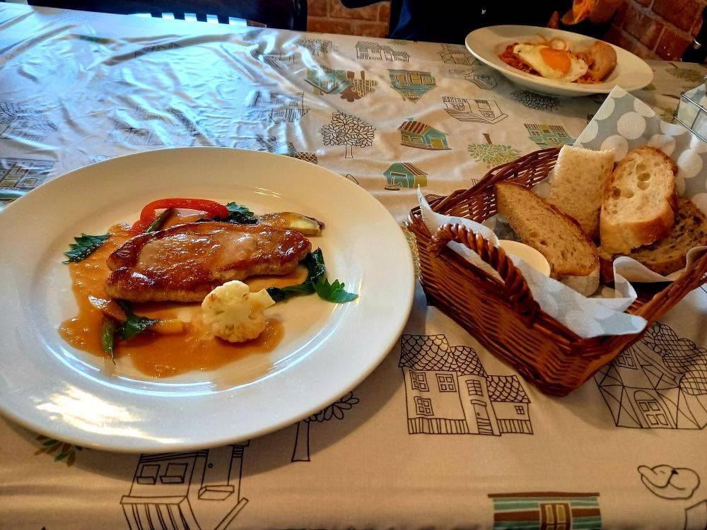 ビストロ・アン