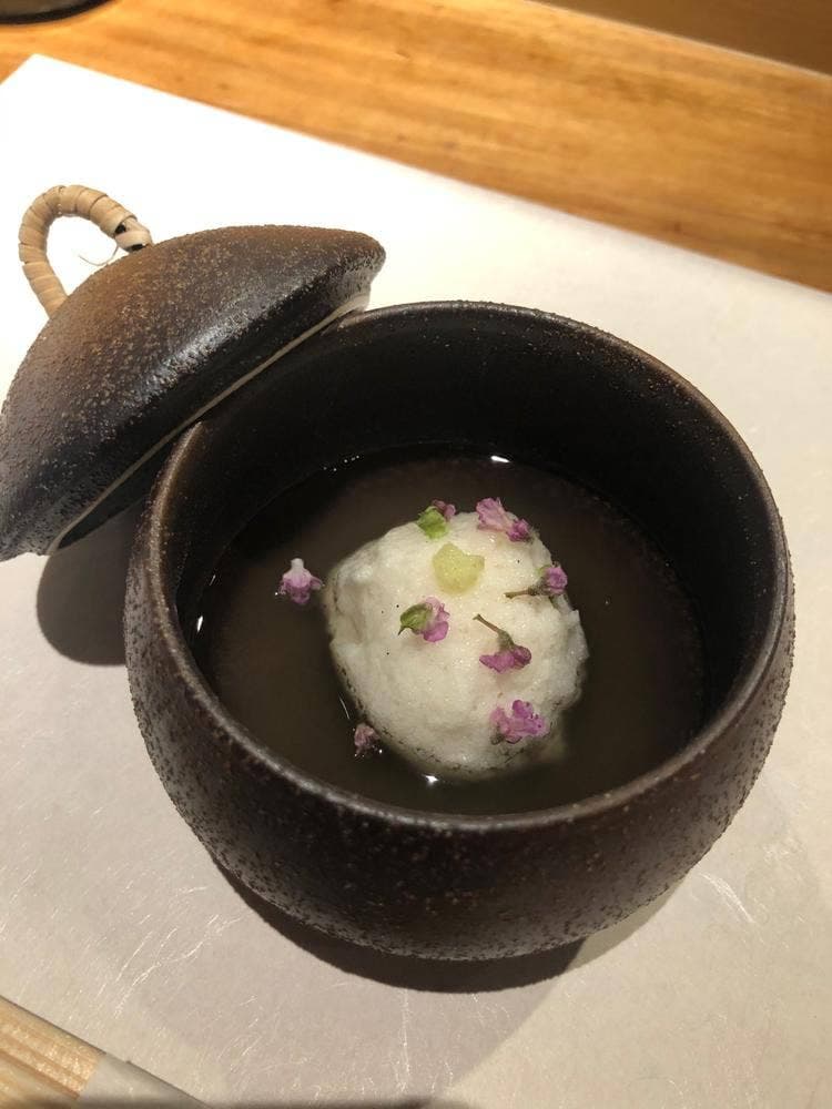 鮨と一品 いちかわ