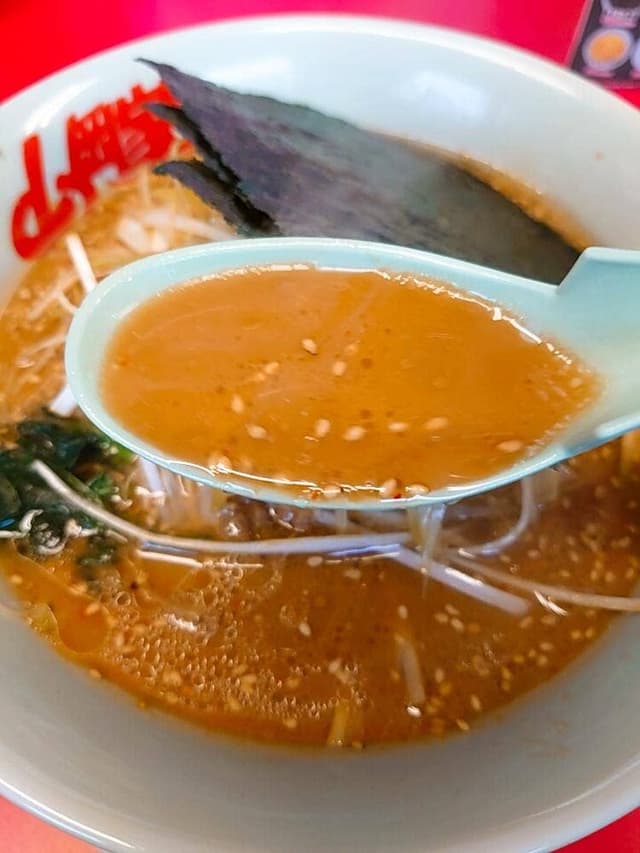 ラーメン山岡家 新潟白根大通店 - サブ画像1