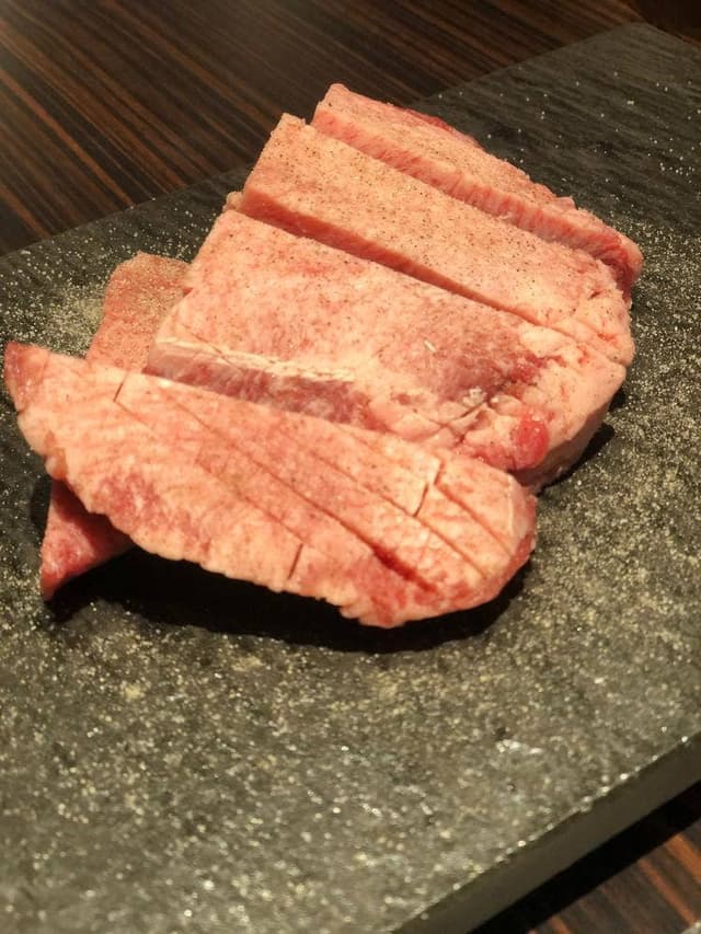 板前焼肉 一笑 江坂店 - サブ画像1