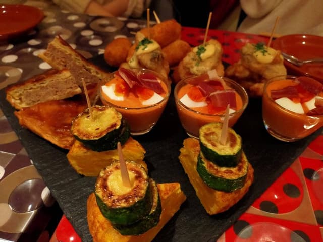 スペイン料理の店 Cuatro Devas - サブ画像1