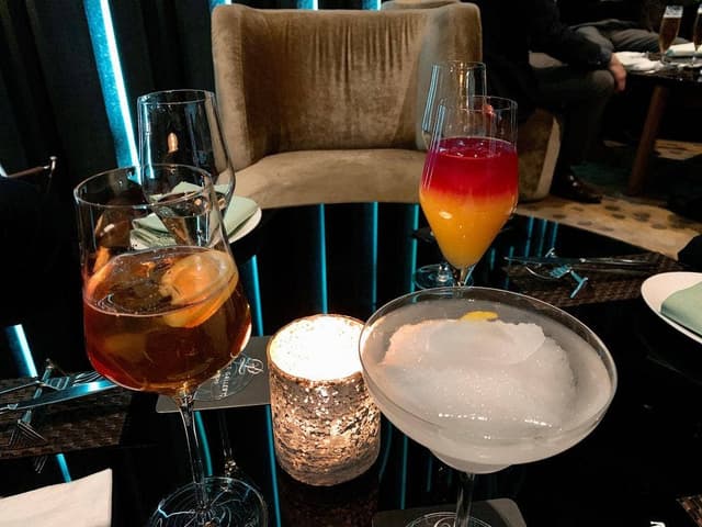 Sky Gallery Lounge Levita - サブ画像1