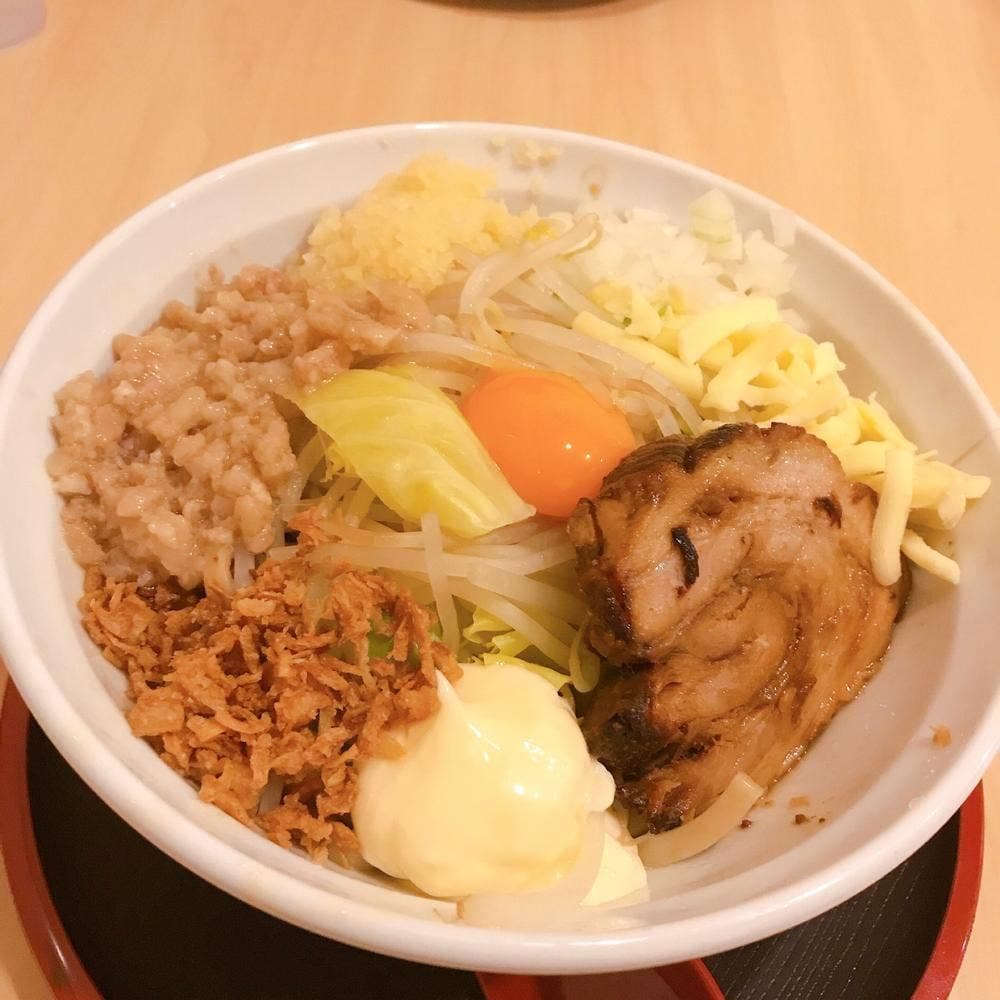 ぶんぶんまる