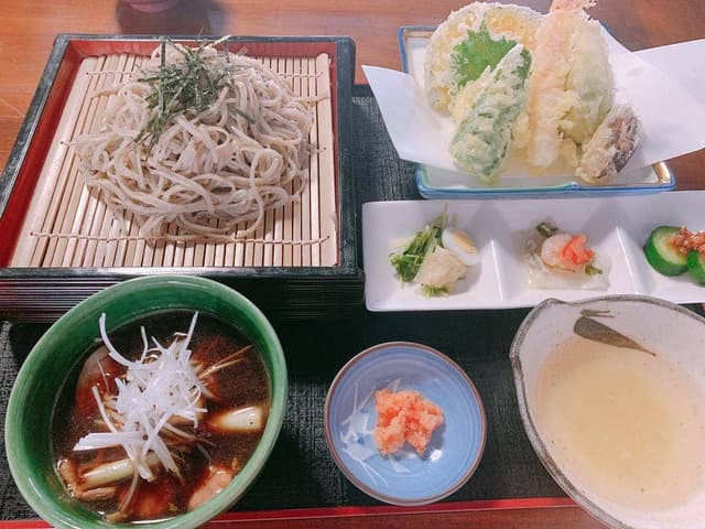 そば処桔梗 - サブ画像1