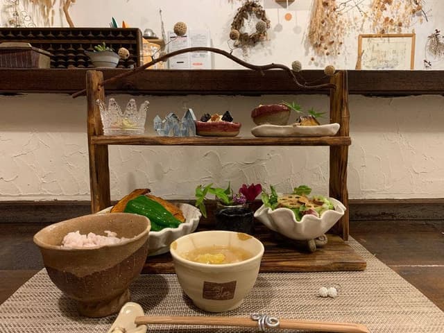 つよしのコロッケ本舗 - サブ画像1