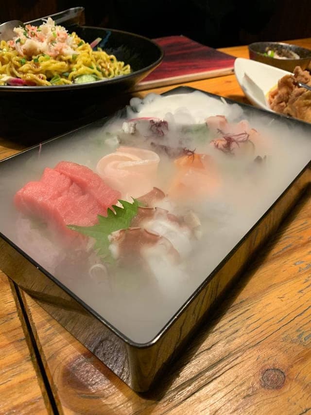 地魚・活魚・炉端焼 魚次郎 - サブ画像2